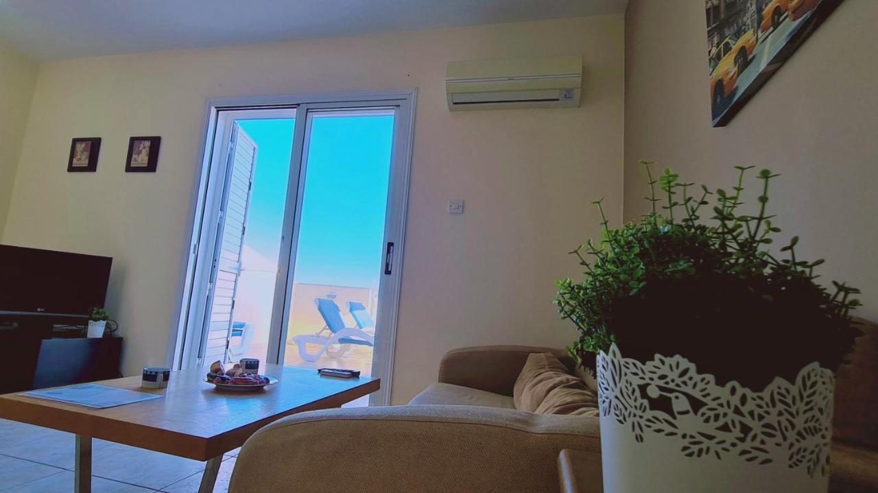 פאראלימני Stay Sunshine Apartment מראה חיצוני תמונה
